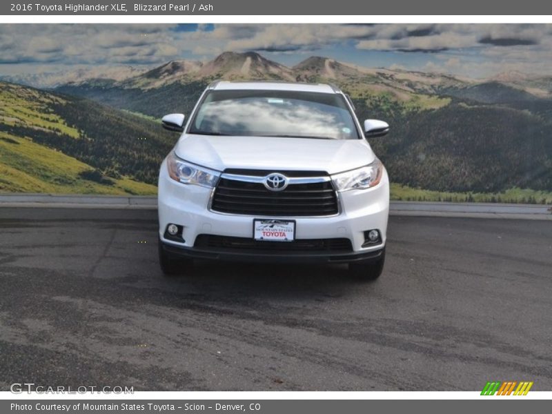 Blizzard Pearl / Ash 2016 Toyota Highlander XLE