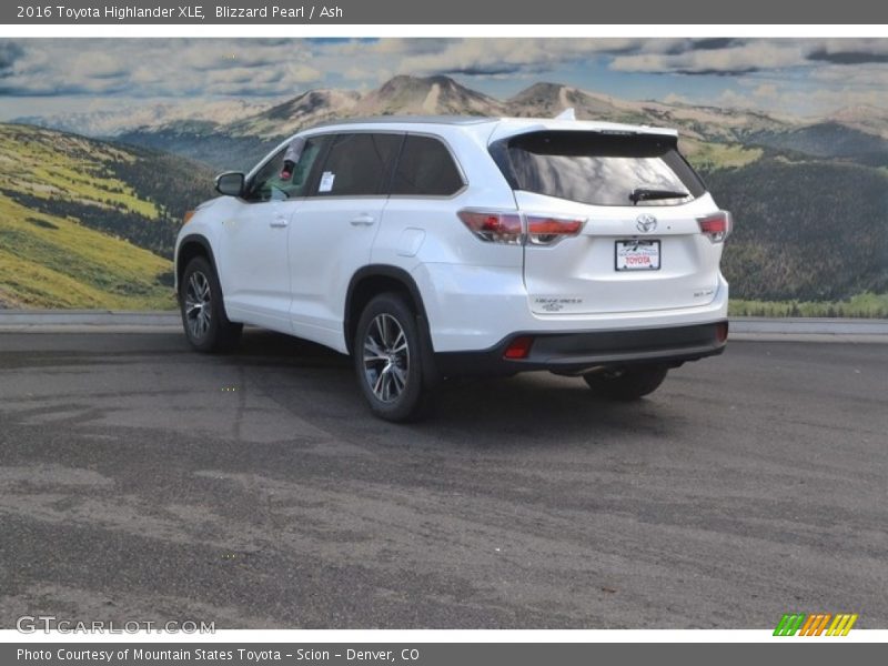 Blizzard Pearl / Ash 2016 Toyota Highlander XLE