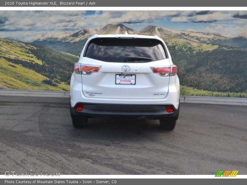 Blizzard Pearl / Ash 2016 Toyota Highlander XLE