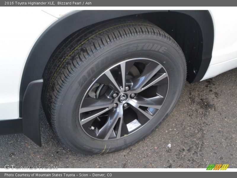 Blizzard Pearl / Ash 2016 Toyota Highlander XLE