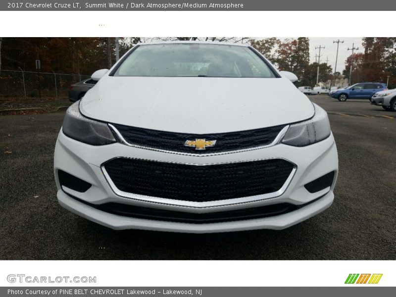 Summit White / Dark Atmosphere/Medium Atmosphere 2017 Chevrolet Cruze LT