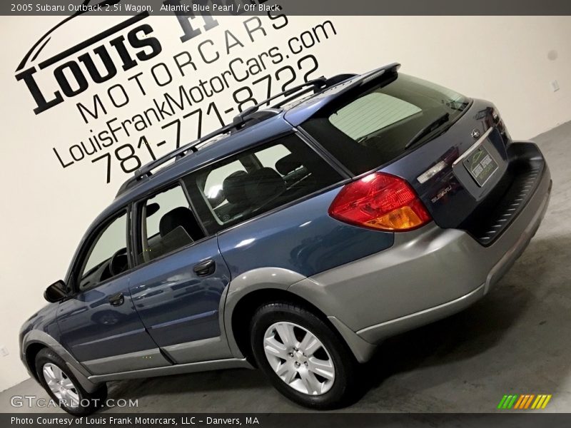 Atlantic Blue Pearl / Off Black 2005 Subaru Outback 2.5i Wagon