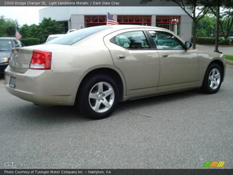 Light Sandstone Metallic / Dark Slate Gray 2009 Dodge Charger SE