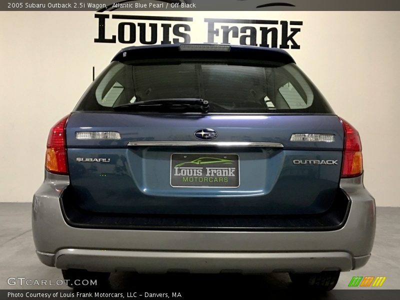 Atlantic Blue Pearl / Off Black 2005 Subaru Outback 2.5i Wagon