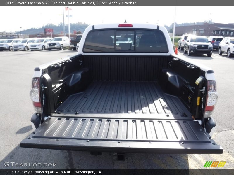 Super White / Graphite 2014 Toyota Tacoma V6 TRD Sport Double Cab 4x4