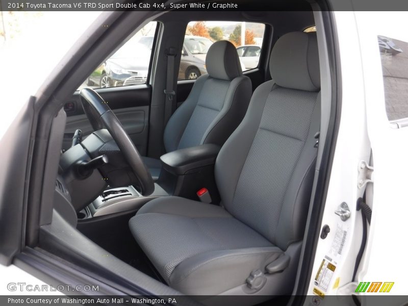 Super White / Graphite 2014 Toyota Tacoma V6 TRD Sport Double Cab 4x4