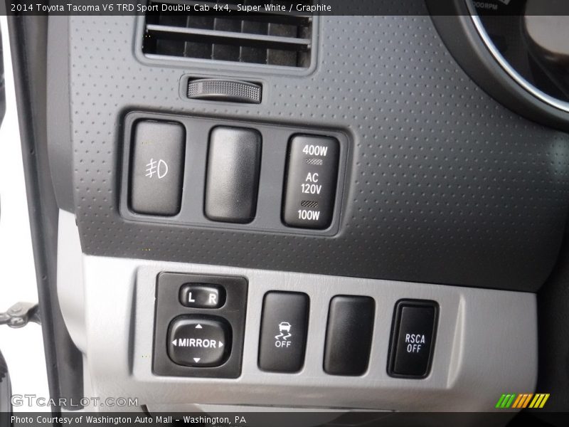 Super White / Graphite 2014 Toyota Tacoma V6 TRD Sport Double Cab 4x4