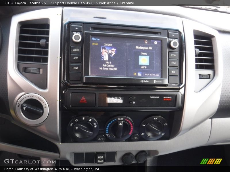 Super White / Graphite 2014 Toyota Tacoma V6 TRD Sport Double Cab 4x4