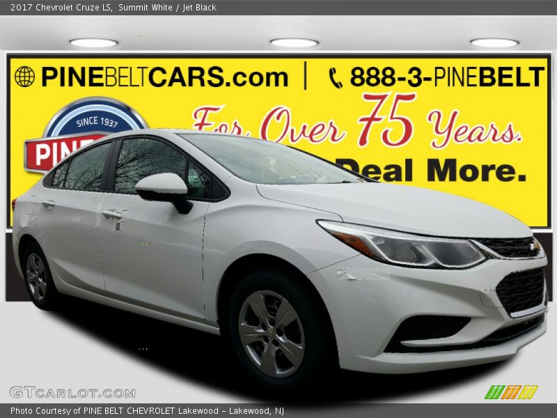 Summit White / Jet Black 2017 Chevrolet Cruze LS