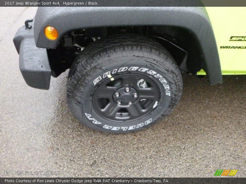 Hypergreen / Black 2017 Jeep Wrangler Sport 4x4