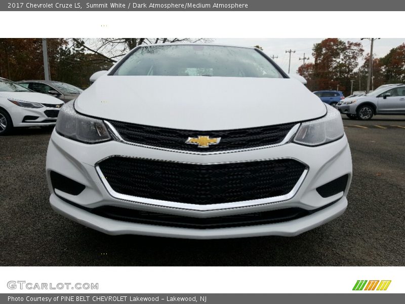 Summit White / Dark Atmosphere/Medium Atmosphere 2017 Chevrolet Cruze LS
