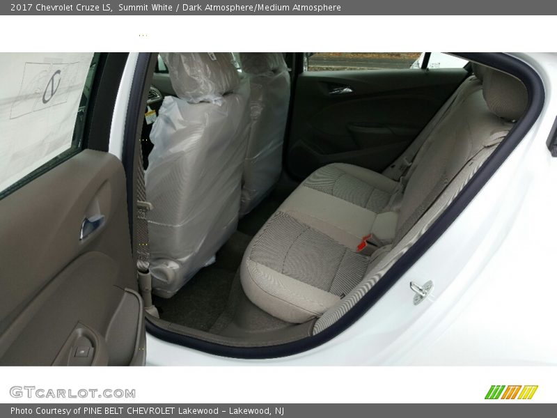 Summit White / Dark Atmosphere/Medium Atmosphere 2017 Chevrolet Cruze LS