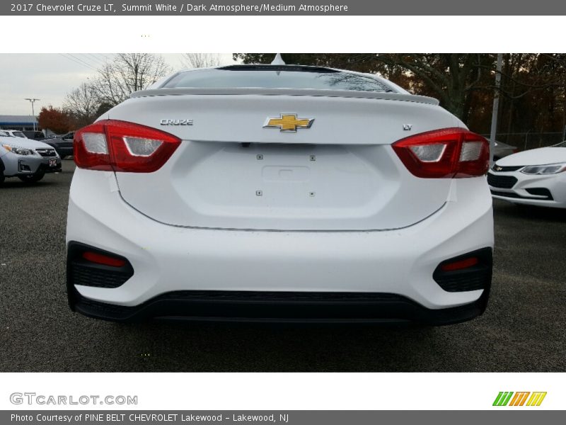 Summit White / Dark Atmosphere/Medium Atmosphere 2017 Chevrolet Cruze LT