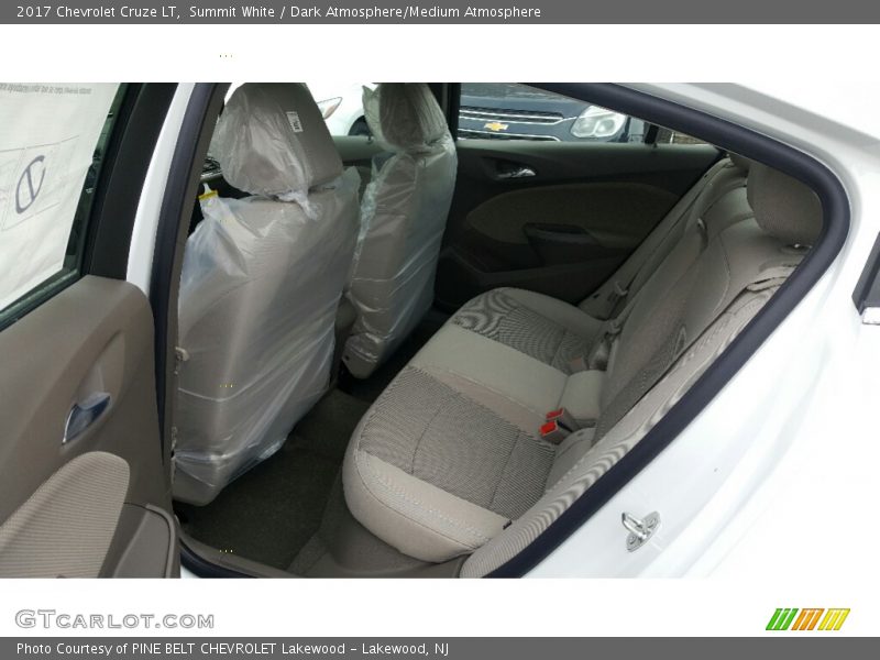 Summit White / Dark Atmosphere/Medium Atmosphere 2017 Chevrolet Cruze LT