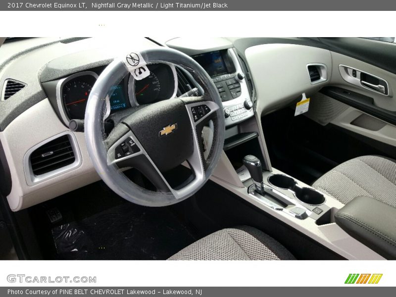 Nightfall Gray Metallic / Light Titanium/Jet Black 2017 Chevrolet Equinox LT