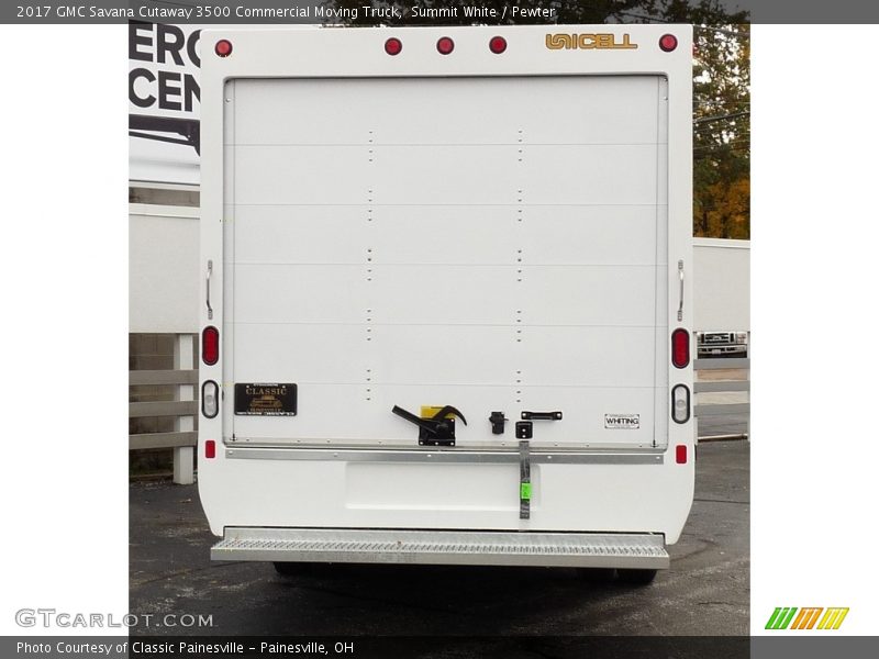  2017 Savana Cutaway 3500 Commercial Moving Truck Trunk