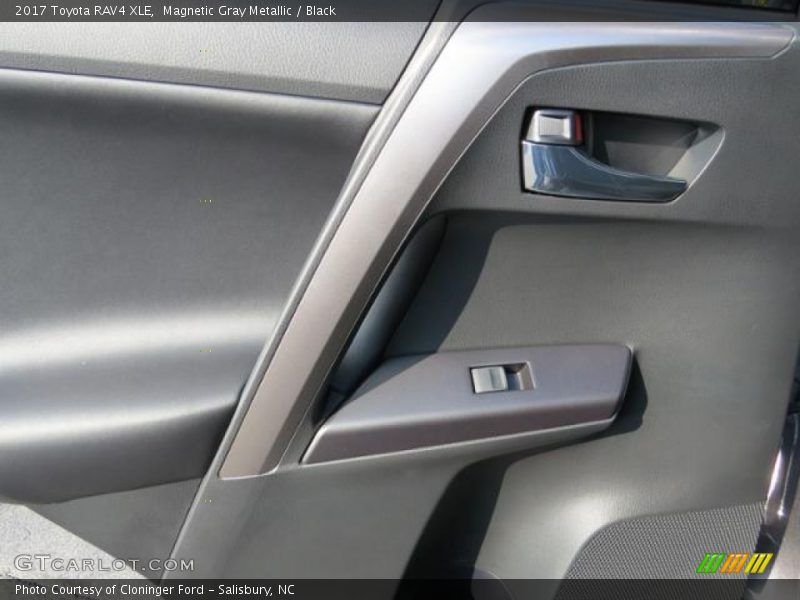 Magnetic Gray Metallic / Black 2017 Toyota RAV4 XLE