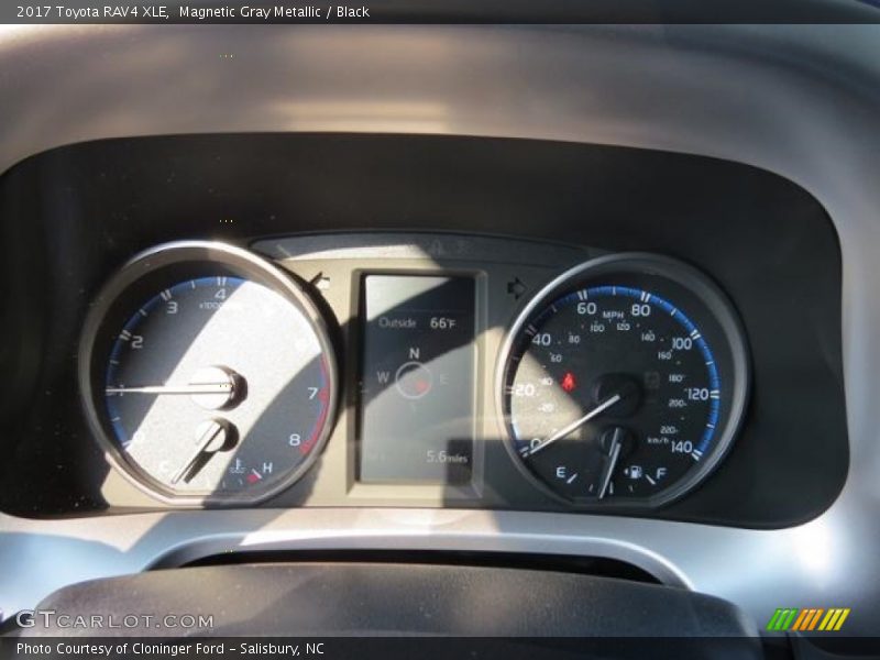 Magnetic Gray Metallic / Black 2017 Toyota RAV4 XLE
