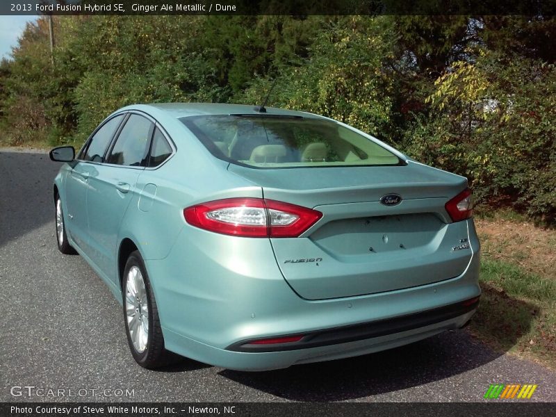 Ginger Ale Metallic / Dune 2013 Ford Fusion Hybrid SE