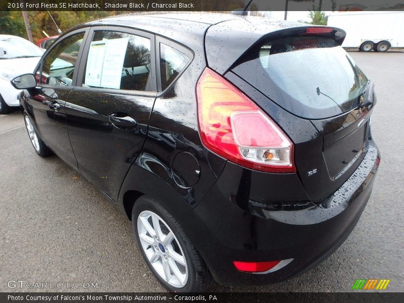 Shadow Black / Charcoal Black 2016 Ford Fiesta SE Hatchback