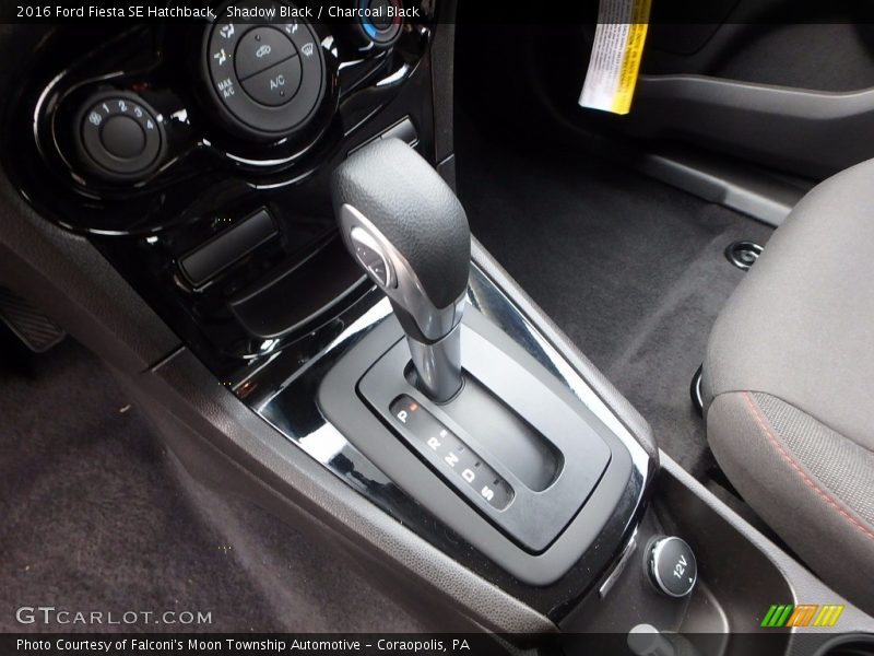 Shadow Black / Charcoal Black 2016 Ford Fiesta SE Hatchback