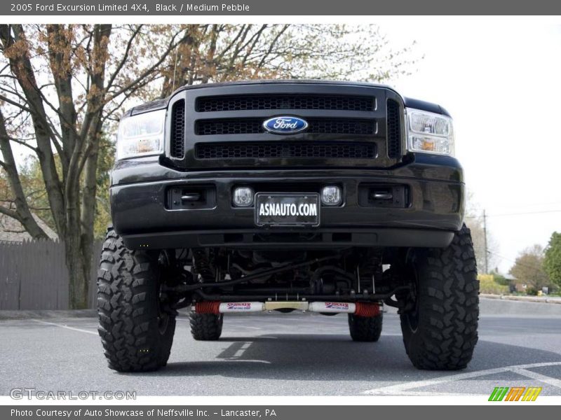 Black / Medium Pebble 2005 Ford Excursion Limited 4X4