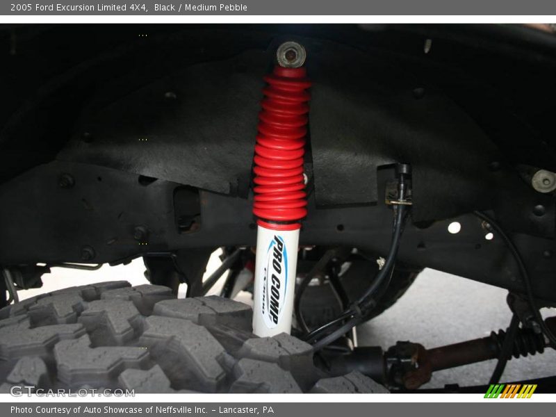 Black / Medium Pebble 2005 Ford Excursion Limited 4X4