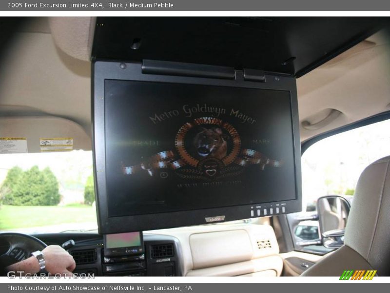 Black / Medium Pebble 2005 Ford Excursion Limited 4X4