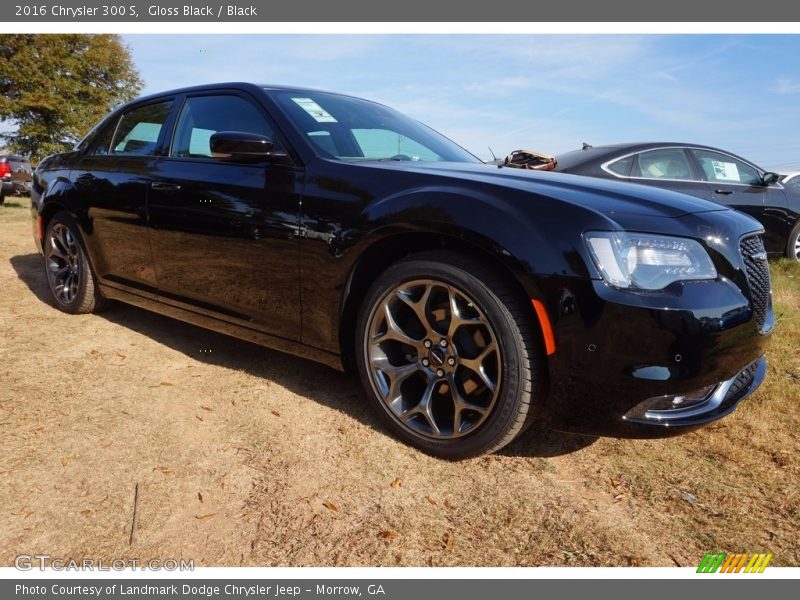 Gloss Black / Black 2016 Chrysler 300 S