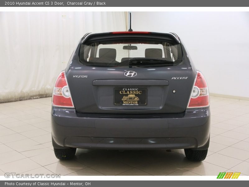 Charcoal Gray / Black 2010 Hyundai Accent GS 3 Door