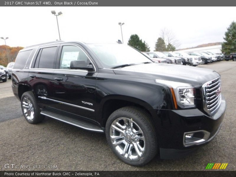 Onyx Black / Cocoa/Dune 2017 GMC Yukon SLT 4WD