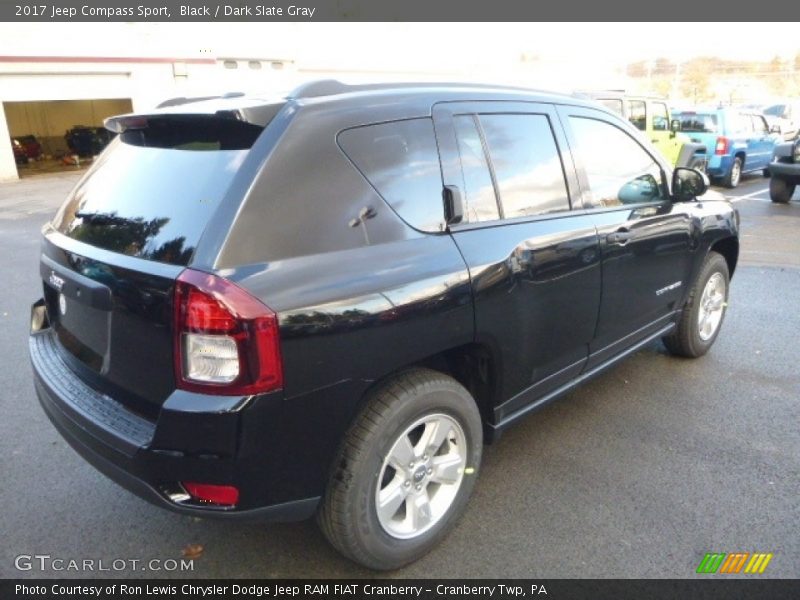  2017 Compass Sport Black