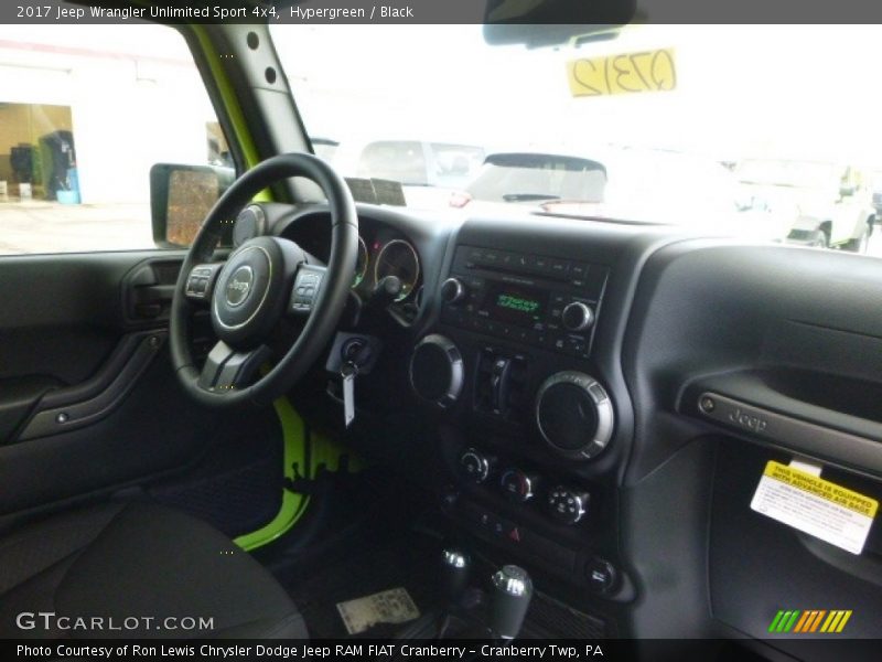Hypergreen / Black 2017 Jeep Wrangler Unlimited Sport 4x4