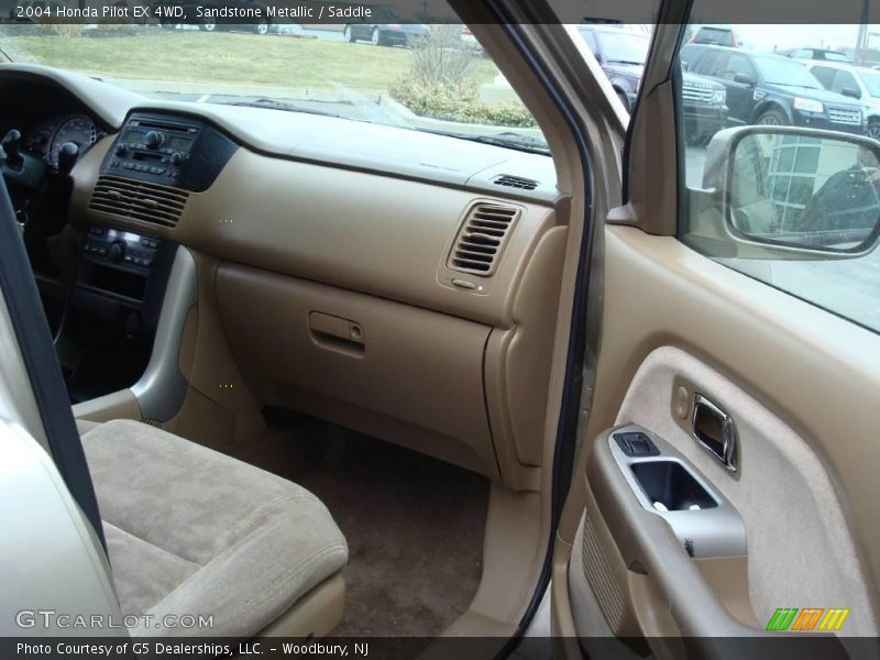 Sandstone Metallic / Saddle 2004 Honda Pilot EX 4WD