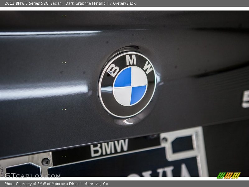 Dark Graphite Metallic II / Oyster/Black 2012 BMW 5 Series 528i Sedan
