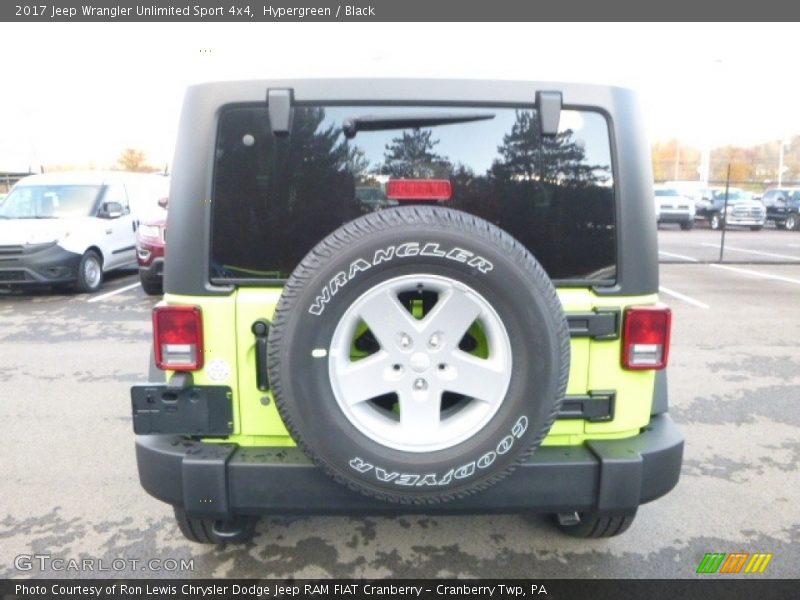 Hypergreen / Black 2017 Jeep Wrangler Unlimited Sport 4x4
