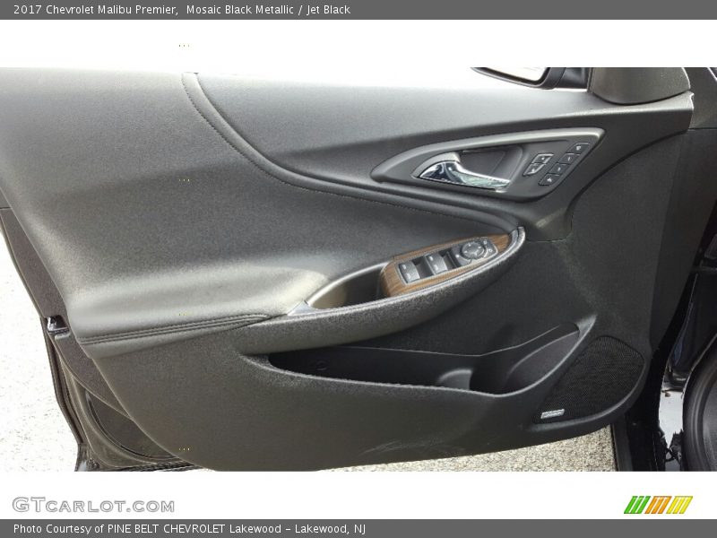 Door Panel of 2017 Malibu Premier