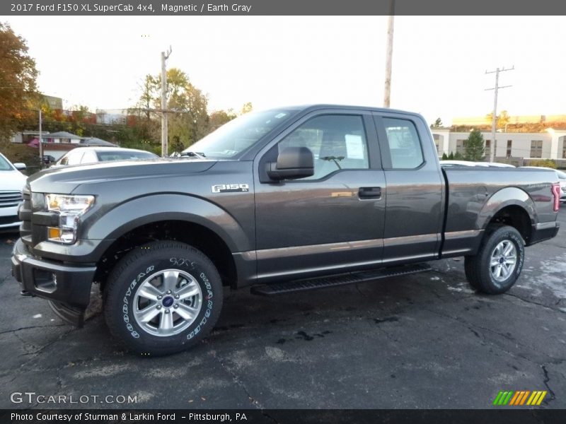 Magnetic / Earth Gray 2017 Ford F150 XL SuperCab 4x4