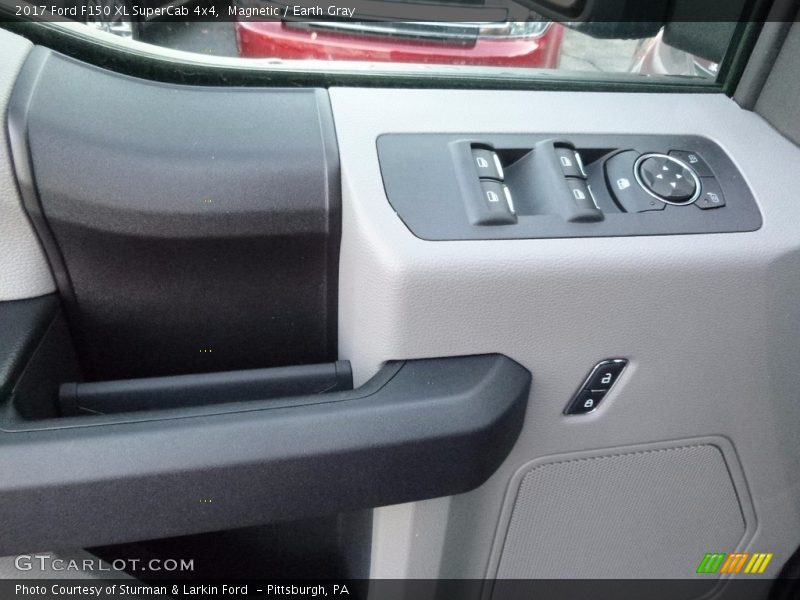 Magnetic / Earth Gray 2017 Ford F150 XL SuperCab 4x4