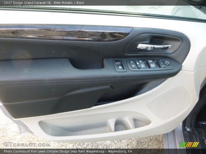 Billet Metallic / Black 2017 Dodge Grand Caravan SE