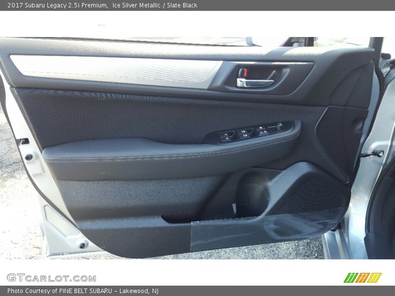 Ice Silver Metallic / Slate Black 2017 Subaru Legacy 2.5i Premium