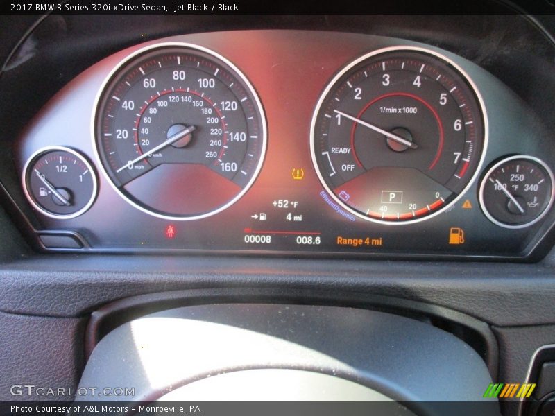 Jet Black / Black 2017 BMW 3 Series 320i xDrive Sedan