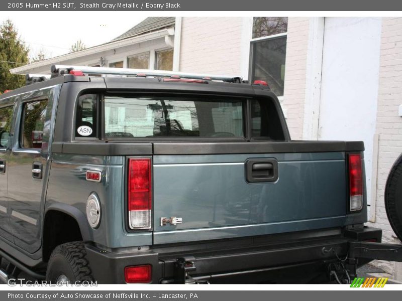 Stealth Gray Metallic / Ebony Black 2005 Hummer H2 SUT
