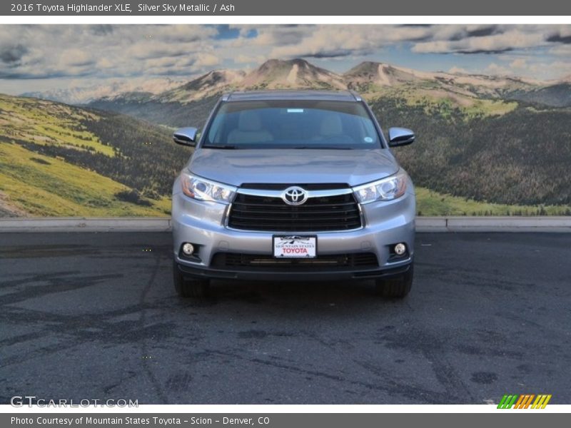 Silver Sky Metallic / Ash 2016 Toyota Highlander XLE