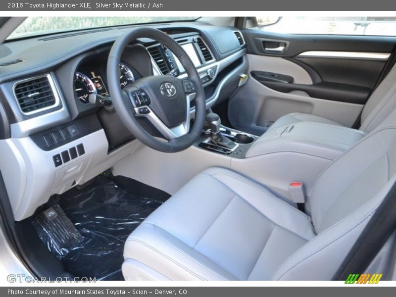 Silver Sky Metallic / Ash 2016 Toyota Highlander XLE