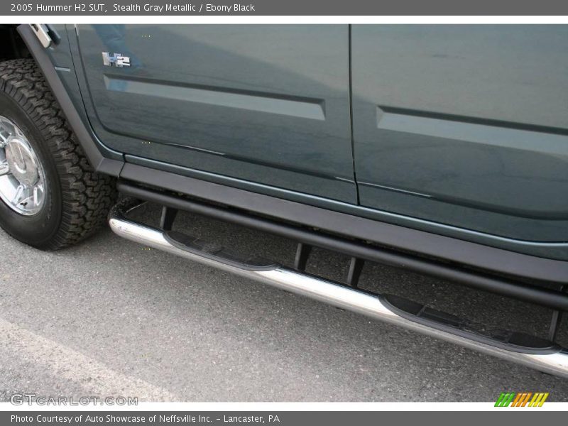 Stealth Gray Metallic / Ebony Black 2005 Hummer H2 SUT