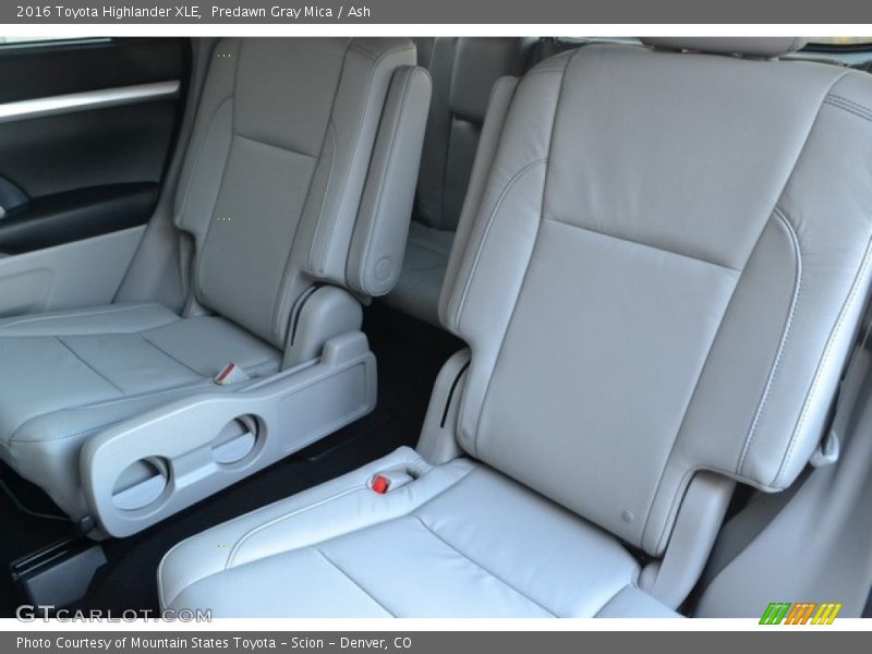 Predawn Gray Mica / Ash 2016 Toyota Highlander XLE