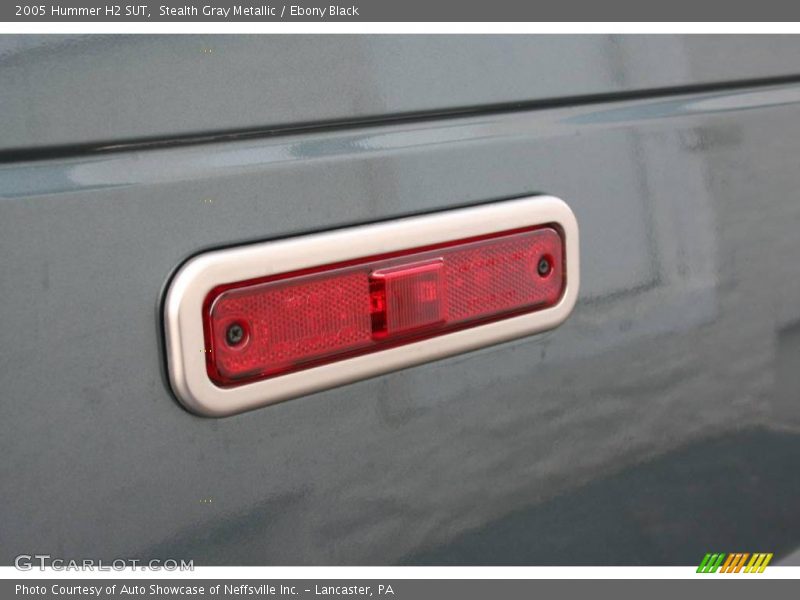 Stealth Gray Metallic / Ebony Black 2005 Hummer H2 SUT
