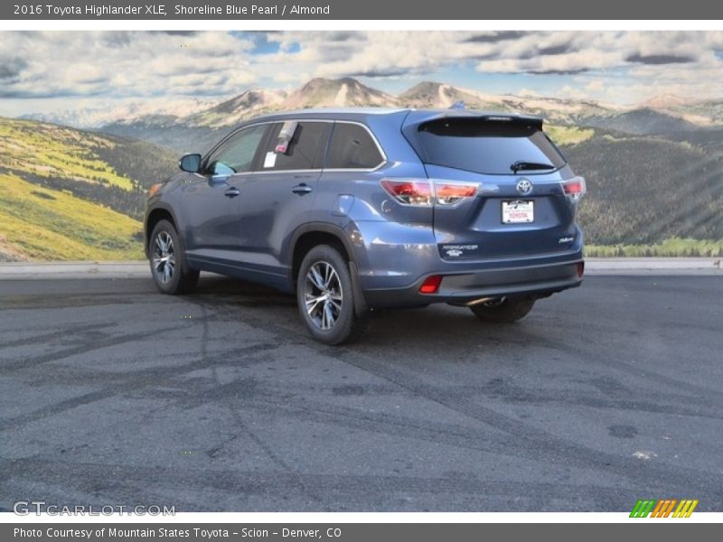 Shoreline Blue Pearl / Almond 2016 Toyota Highlander XLE