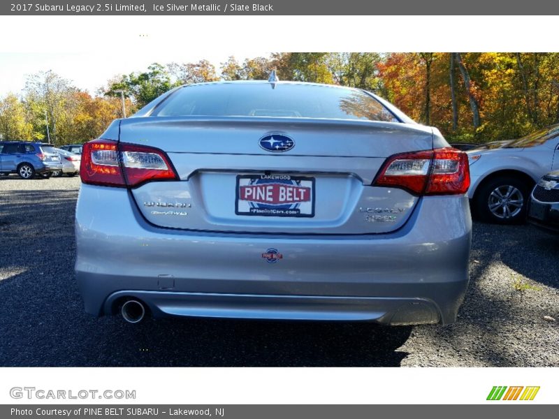 Ice Silver Metallic / Slate Black 2017 Subaru Legacy 2.5i Limited